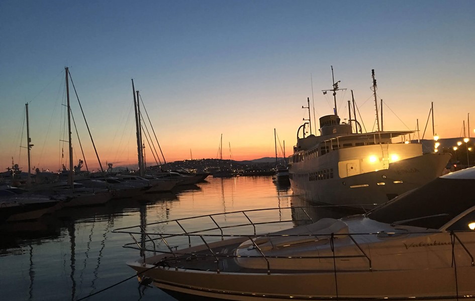 YACHTING & BOATING